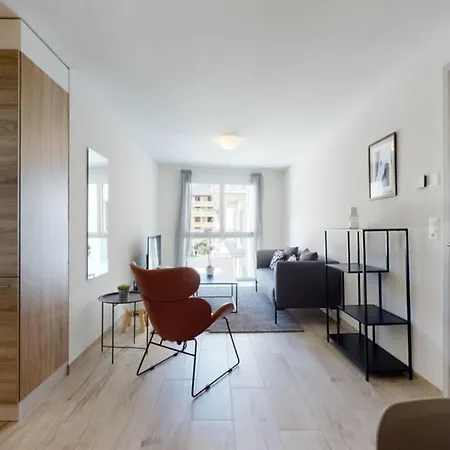 Furnished Apartement #211 - Swiss Apartamento Aigle